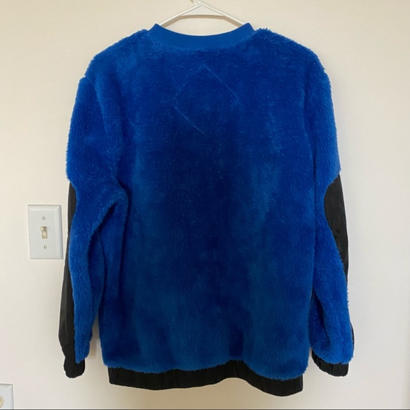 UGG Niko Sherpa Fleece Pullover Sweatshirt - Picture 6 of 11